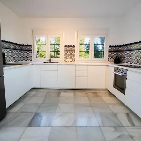 Villa Gran Con Vistas Al Mar Y Piscina Privada