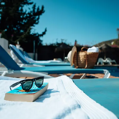 Gran Con Vistas Al Mar Y Piscina Privada מאלגה