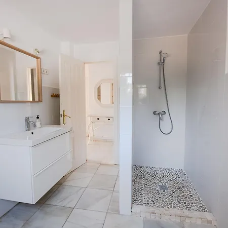 Villa Gran Con Vistas Al Mar Y Piscina Privada *